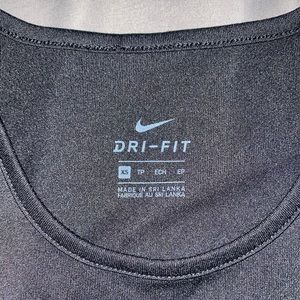 Nike tank
